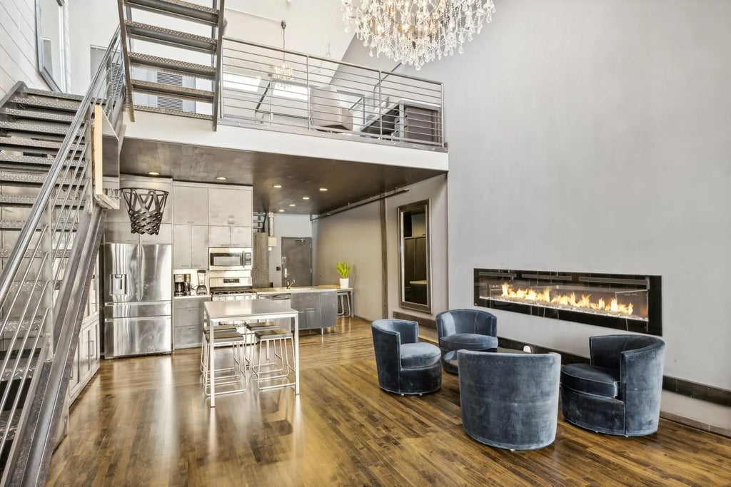 801 Washington Avenue N 320, Minneapolis