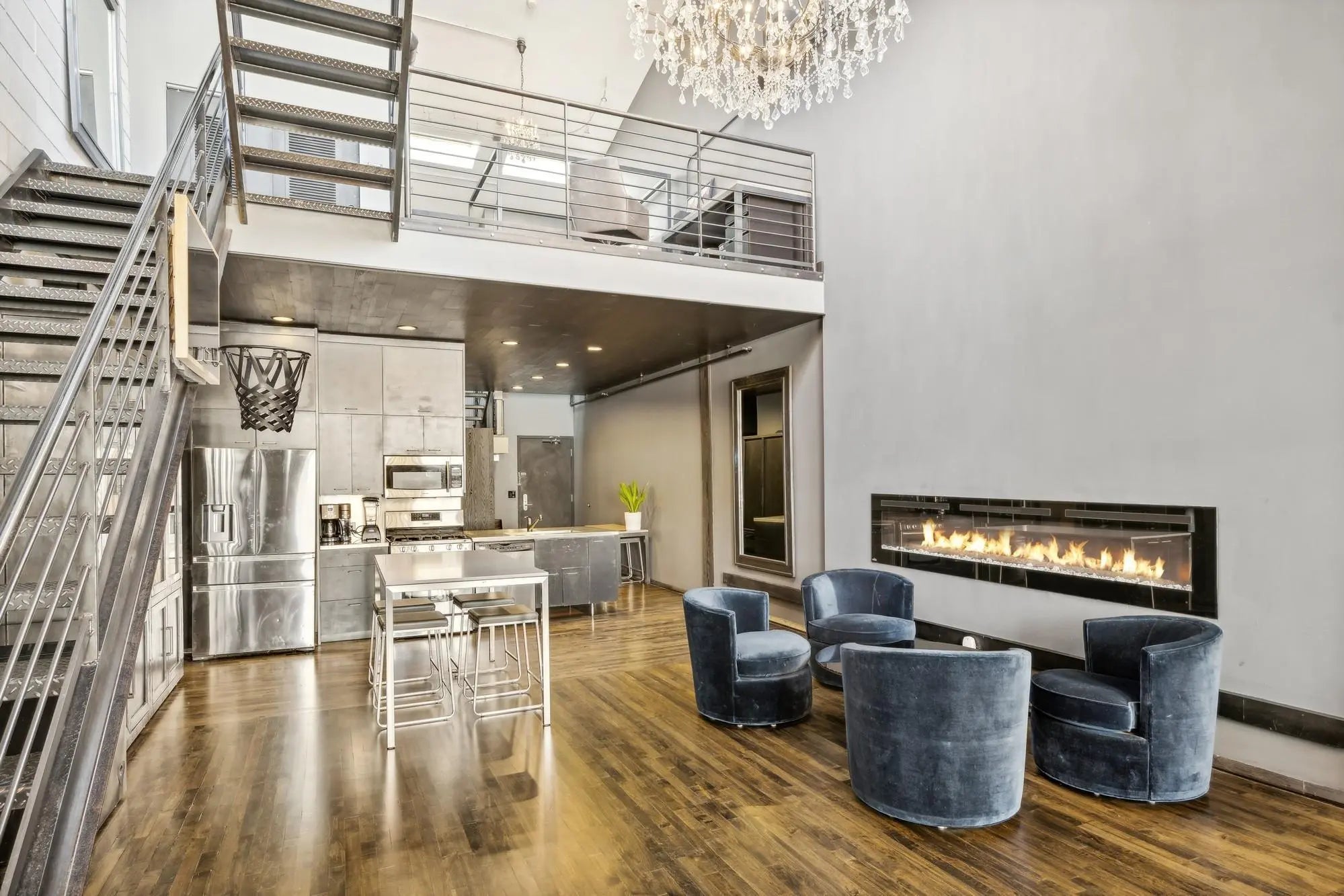 Photo of Listing #7034476