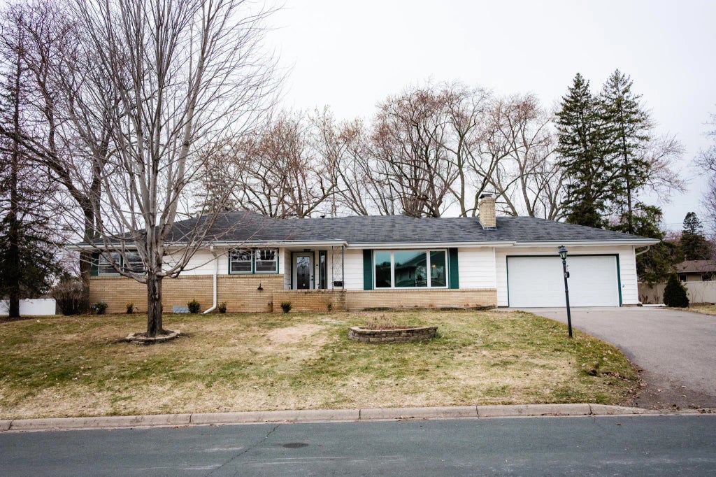 9216 Upton Avenue S, Bloomington