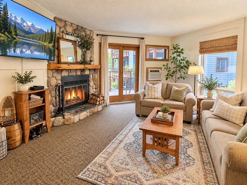 128 Bridge Run Lane B, Lutsen