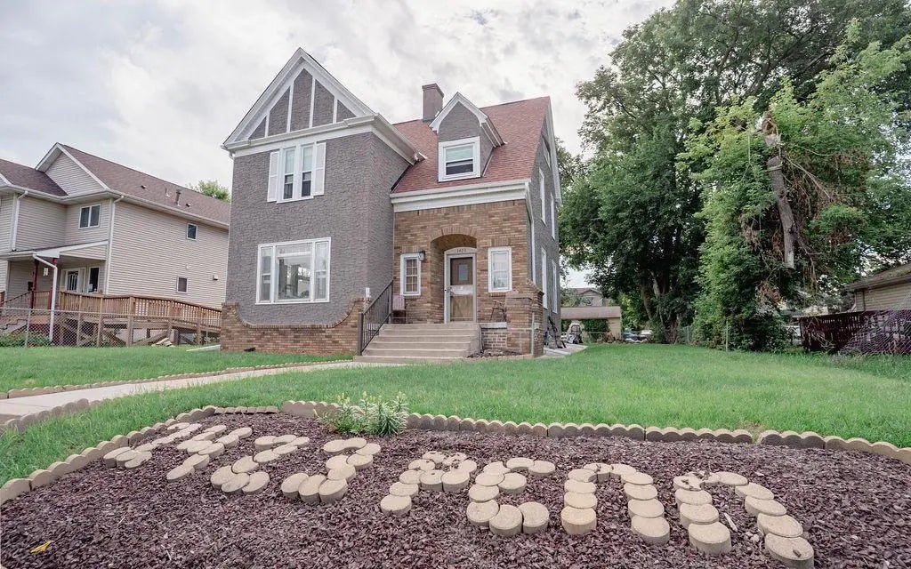 1423 Penn Avenue N, Minneapolis