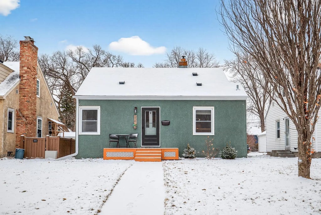 5541 33rd Avenue S, Minneapolis