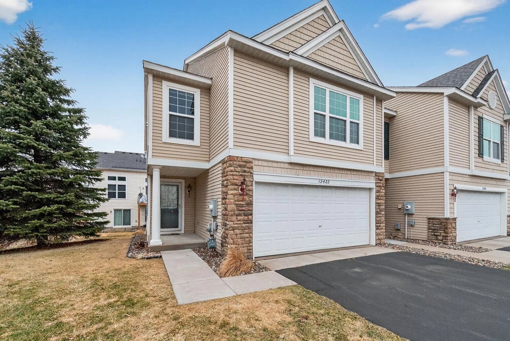 15422 Foster Drive N, Hugo