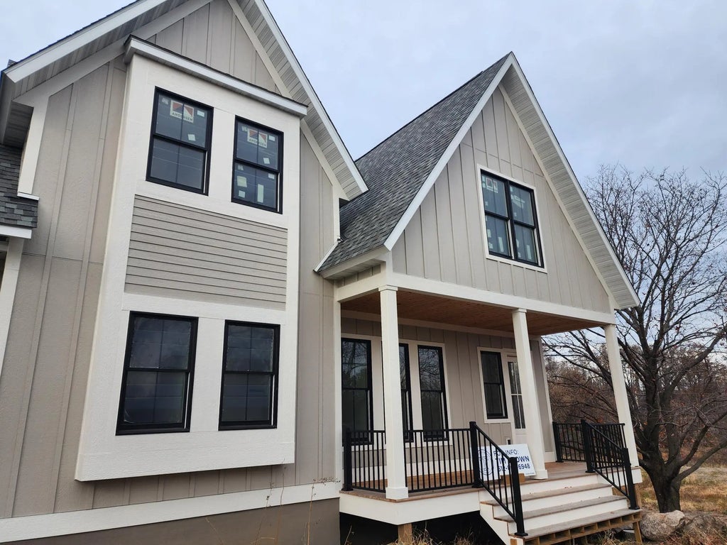 6456 Yosemite Lane, Excelsior