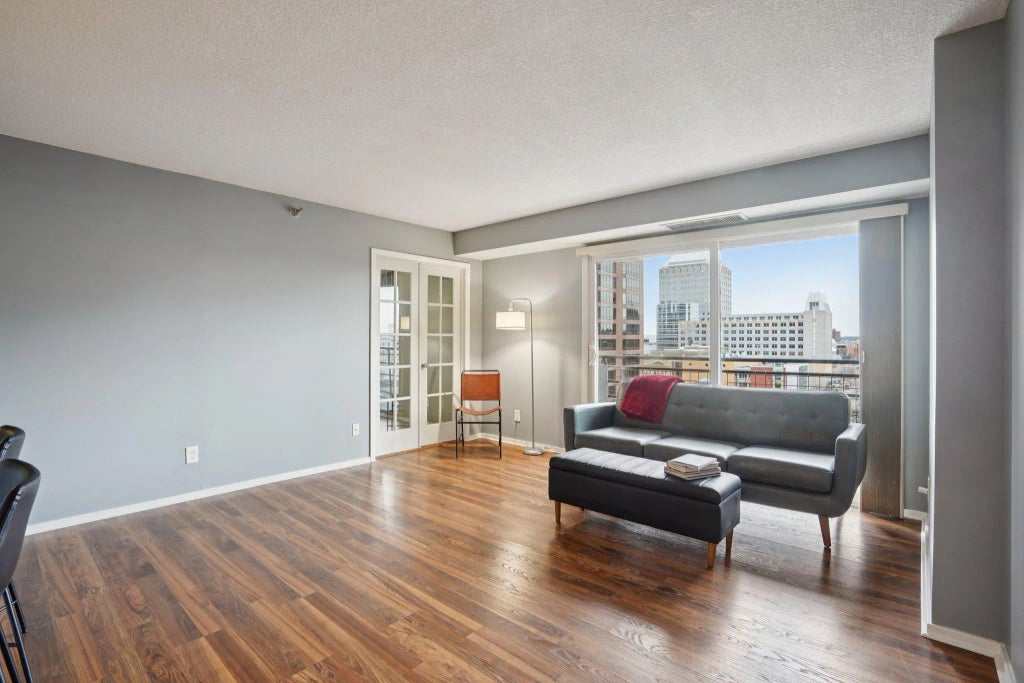 66 9th Street E 1307, Saint Paul