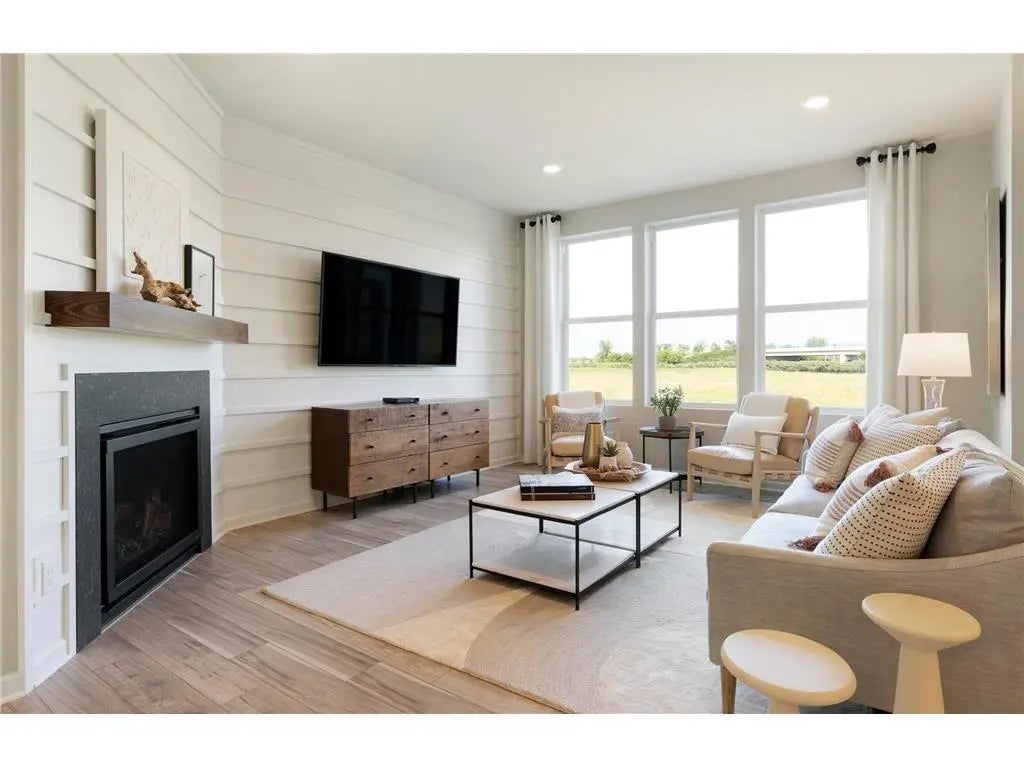 17954 Genoa Drive, Lakeville