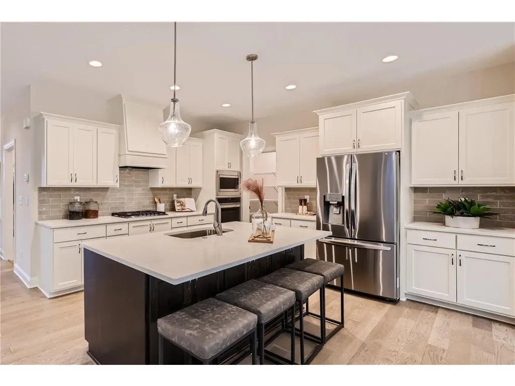 14649 Sumter Avenue, Savage