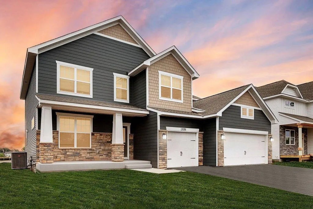 4778 Blake Court, Woodbury