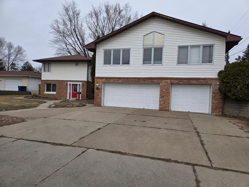 2100 Wentworth Avenue, South Saint Paul