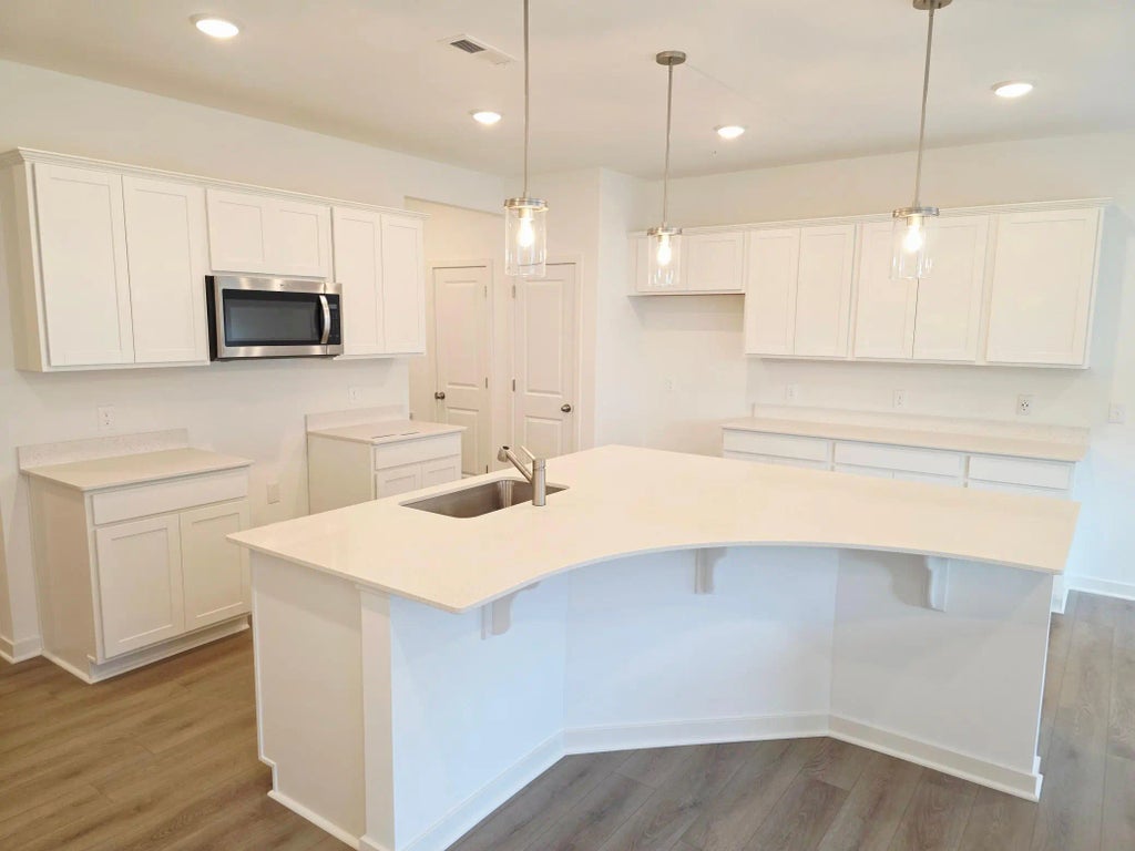 19198 Goldenrod Trail, Corcoran