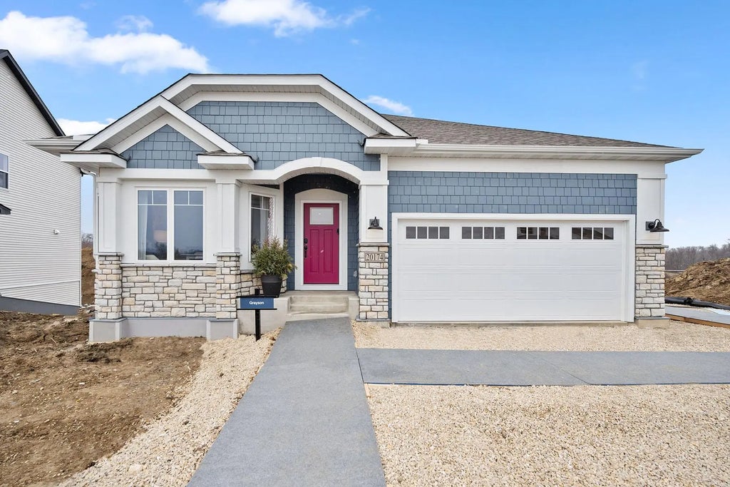 20045 Glarus Lane, Lakeville