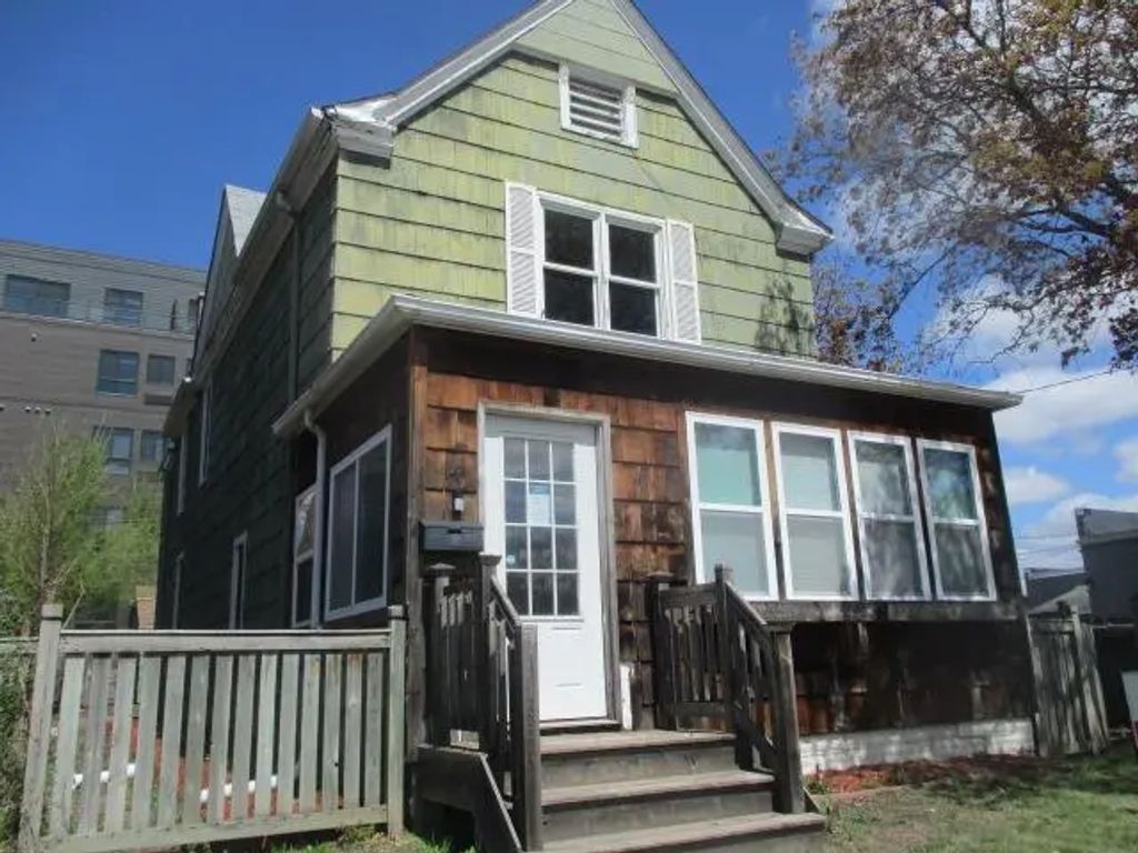 14 W 36th Street, Minneapolis
