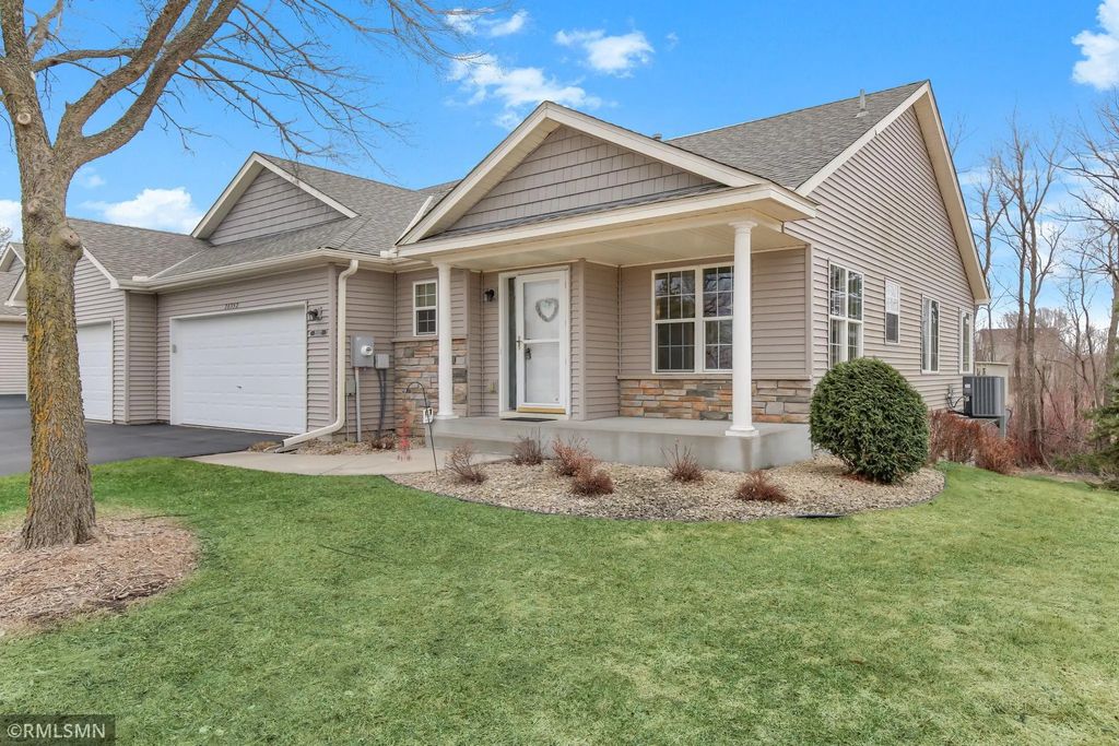 20352 Fenston Avenue N, Forest Lake