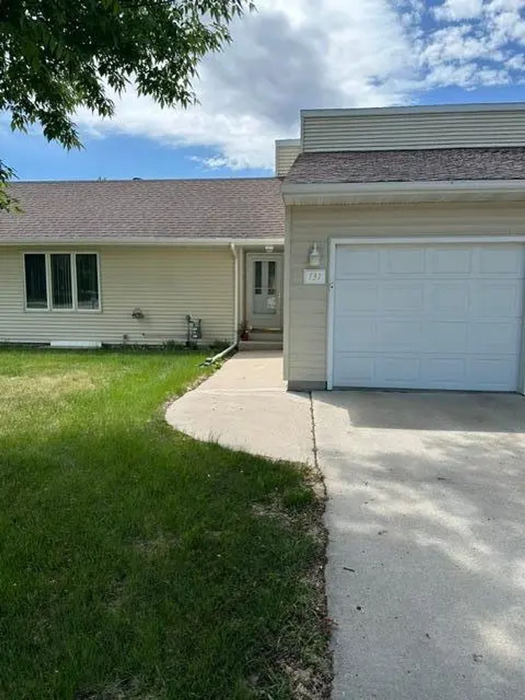 131 Belleville Court, Thief River Falls