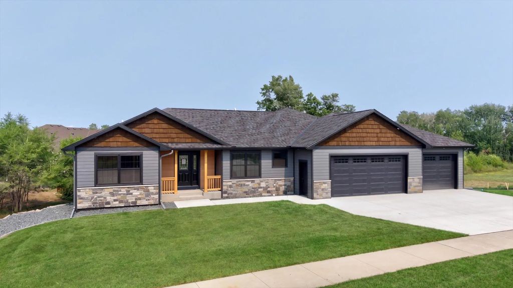 3408 Granite Way S, St Cloud