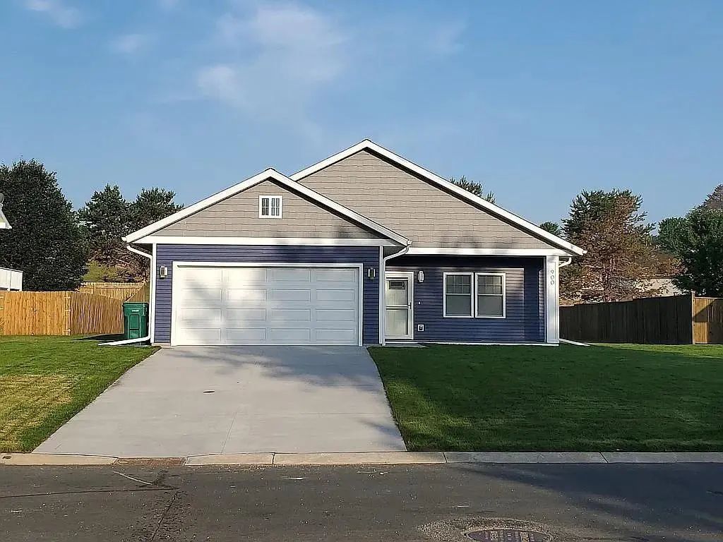 900 8th Avenue Sw, Pine Island