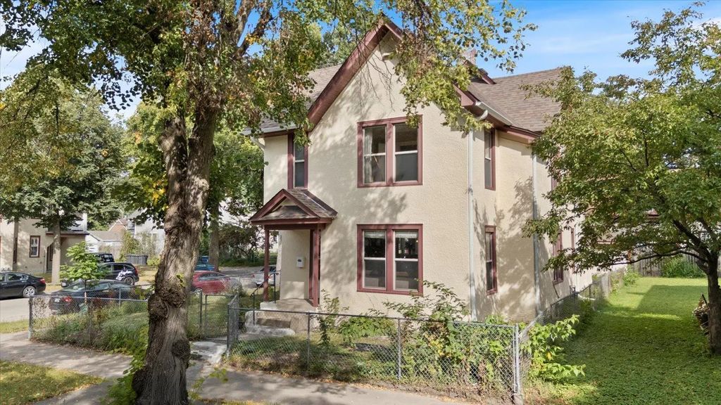 1001 26th Avenue Ne, Minneapolis