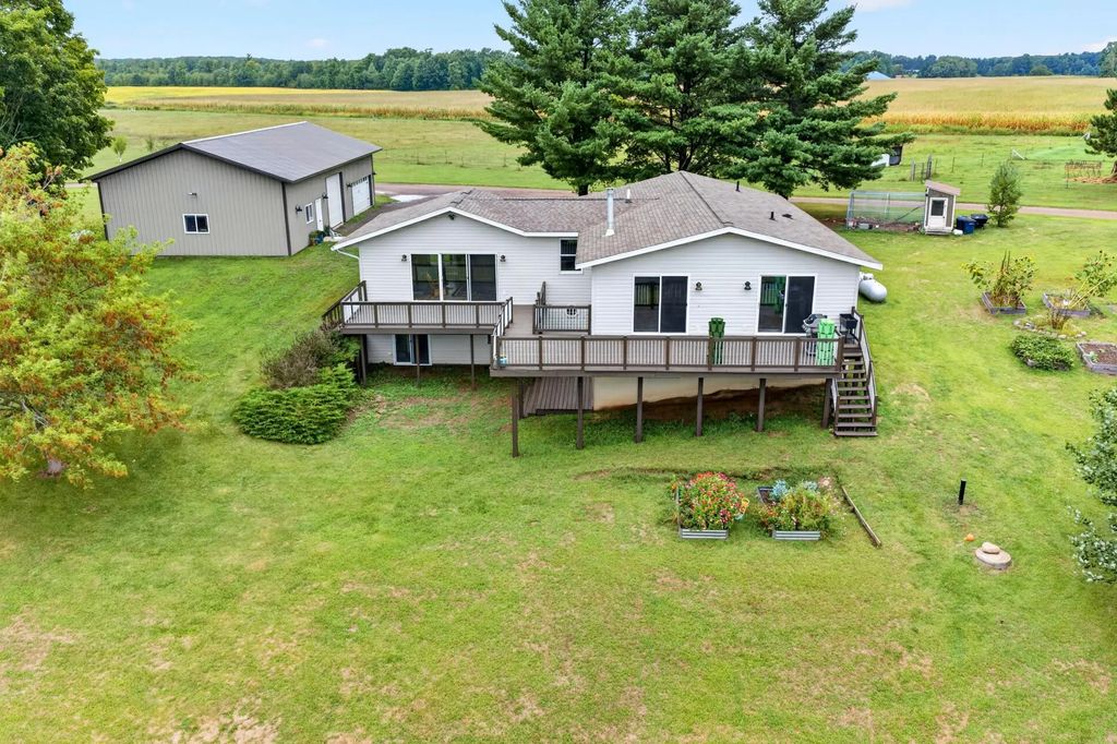 N3474 Fenander Road, Sarona