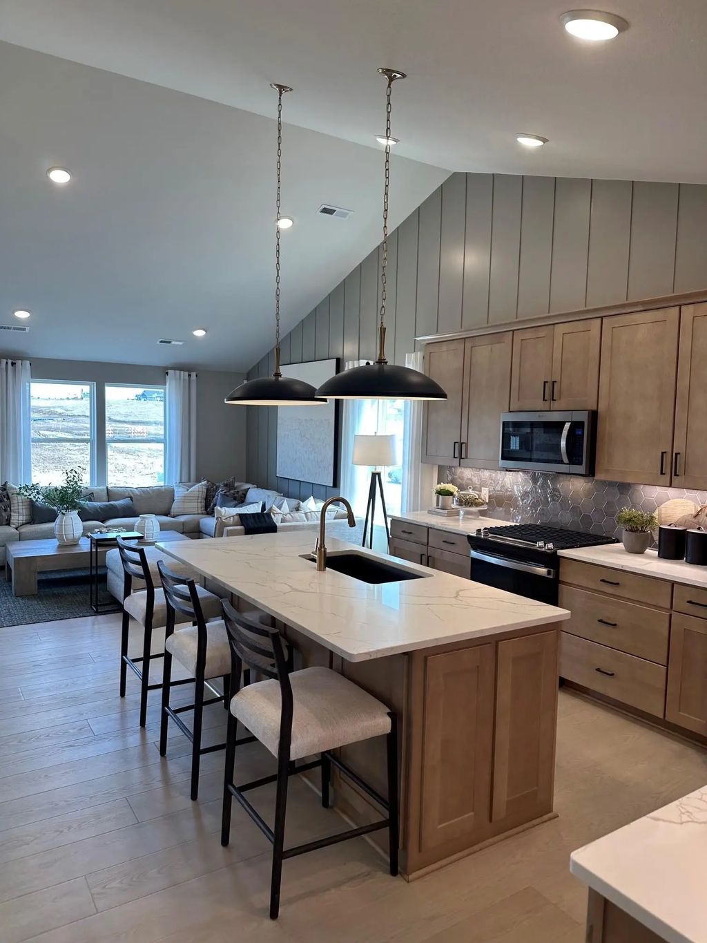 8810 63rd Street S, Cottage Grove