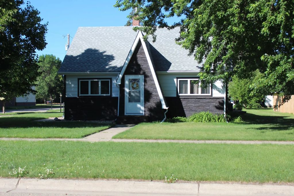 222 Washington Avenue, Hatton