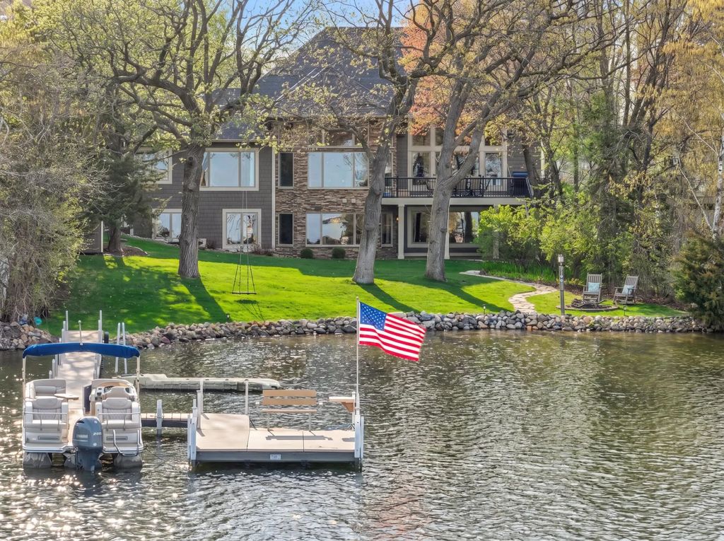 5256 Oxford Street N, Shoreview