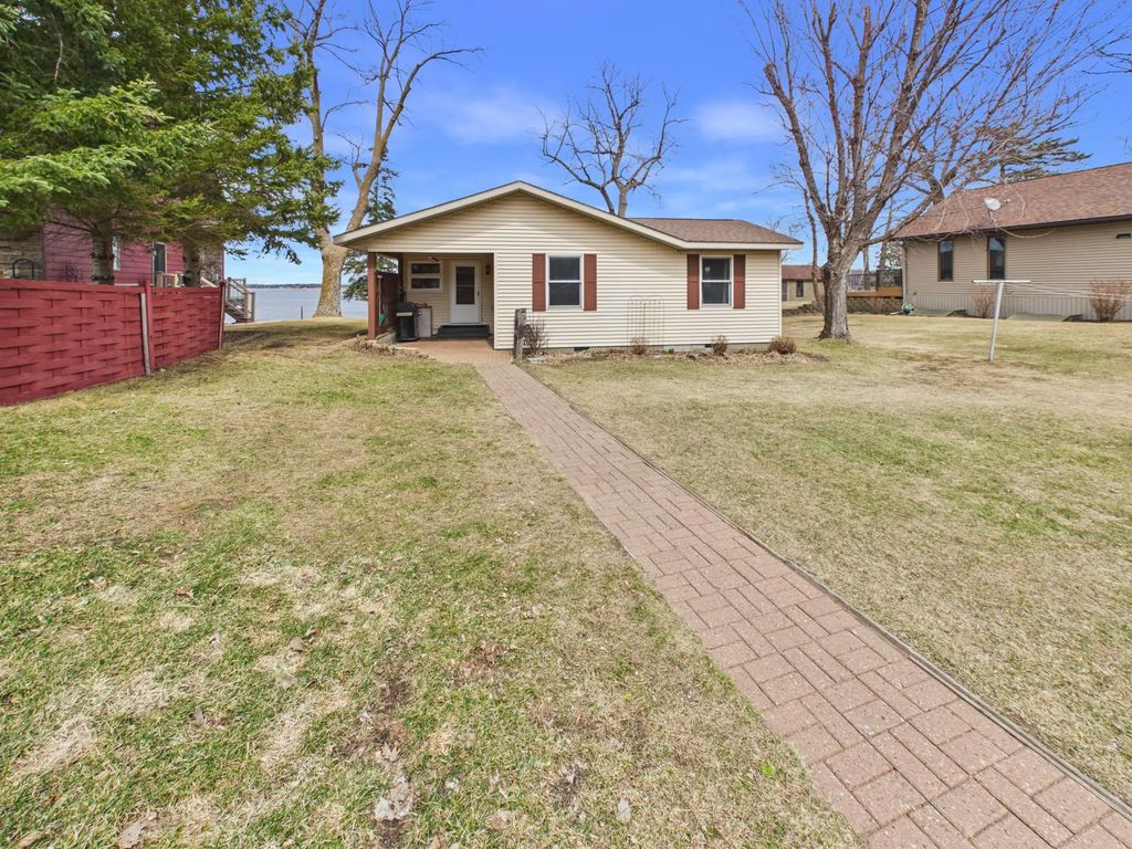 30602 440th Street, Melrose