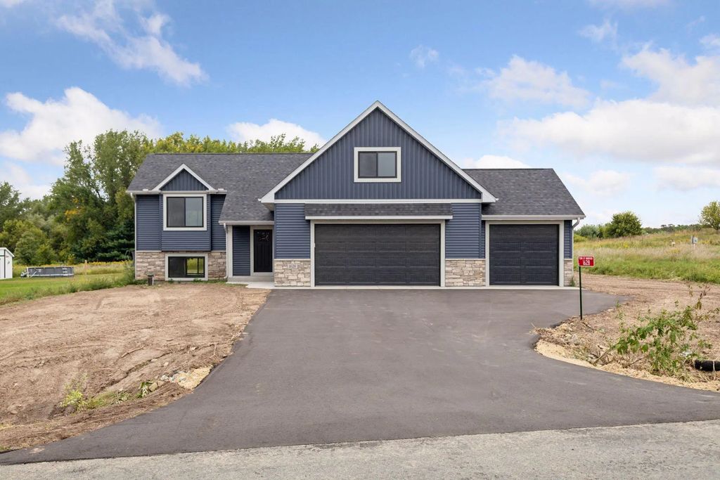 733 163rd Street, Hammond