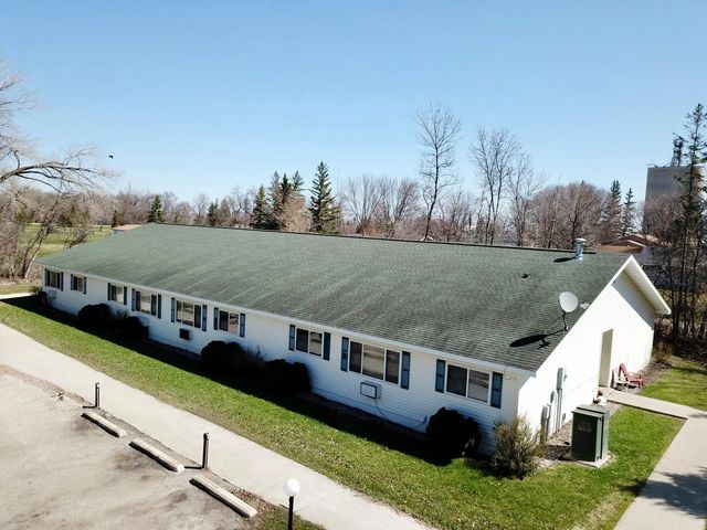 630 Manila Street, Stephen