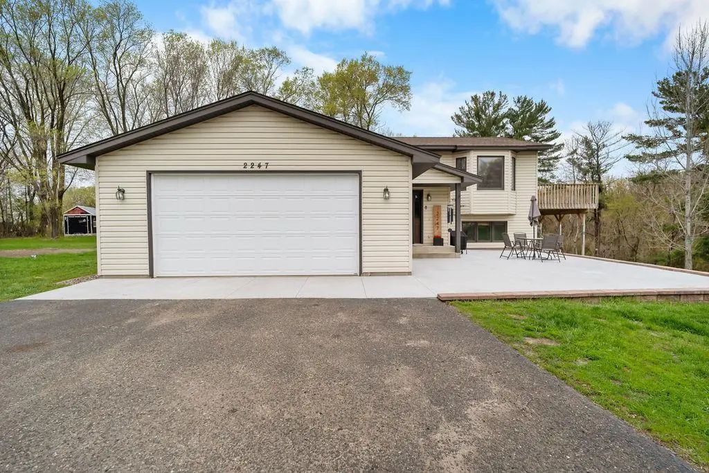 2247 75th Avenue, Princeton