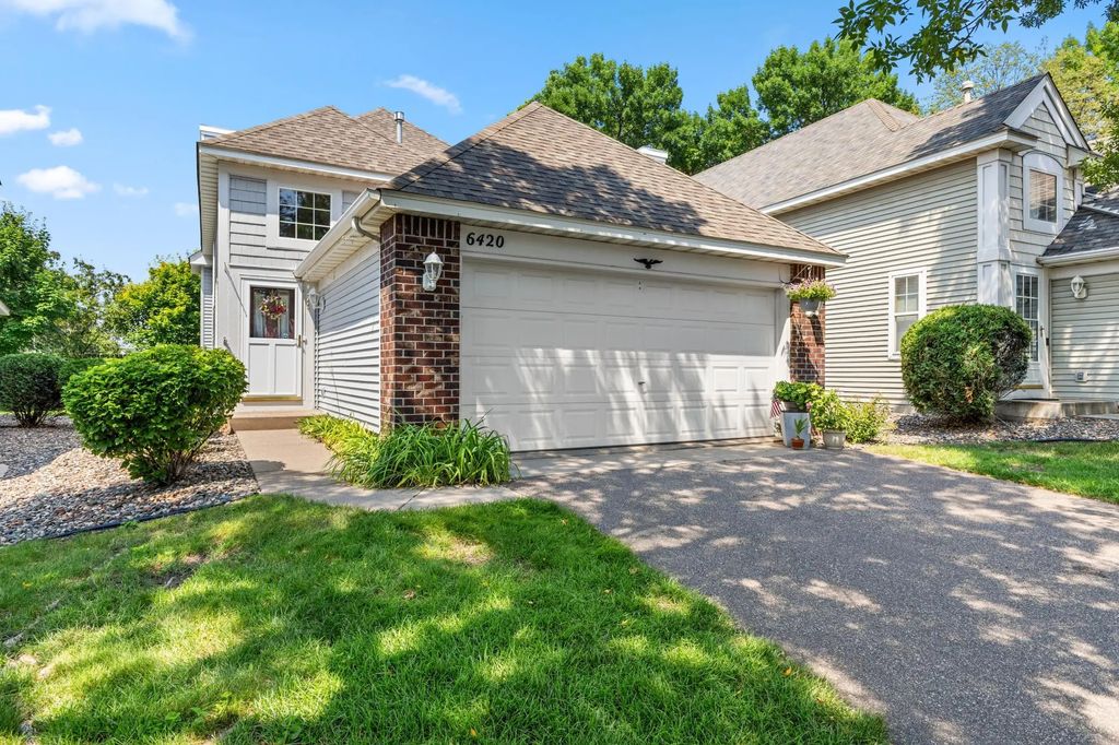 6420 Christenson Lane Ne, Fridley