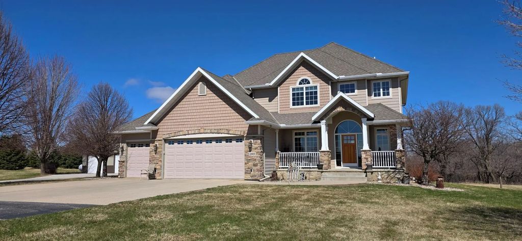 33405 Oak Ridge Avenue, Redwood Falls