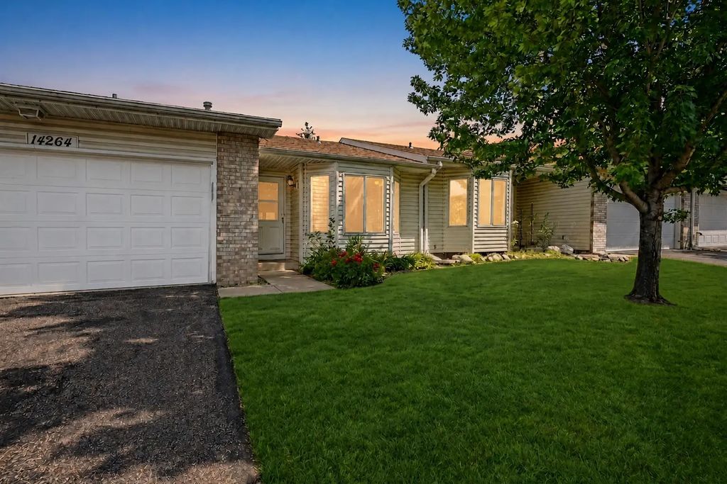 14264 Glencove Path, Apple Valley
