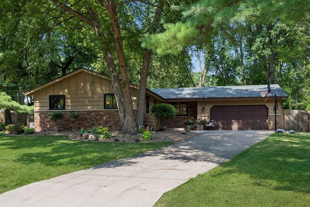 2100 W 107th Street, Bloomington