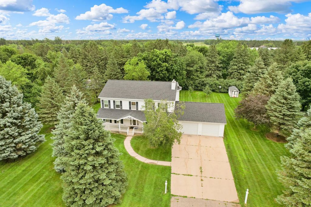 604 Pine Needle Drive, Perham