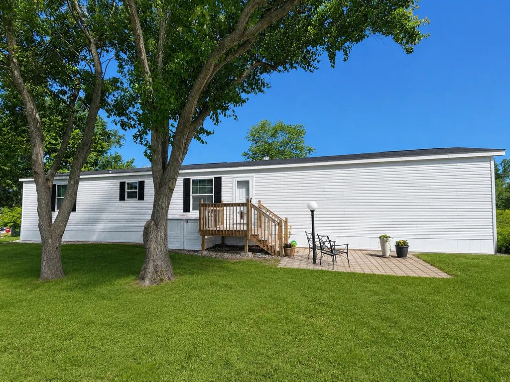 215 N Mckay Avenue 43, Alexandria