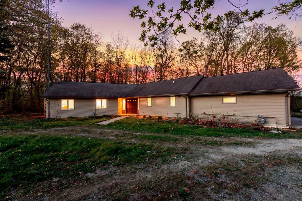 15312 Bison Road, Swanville