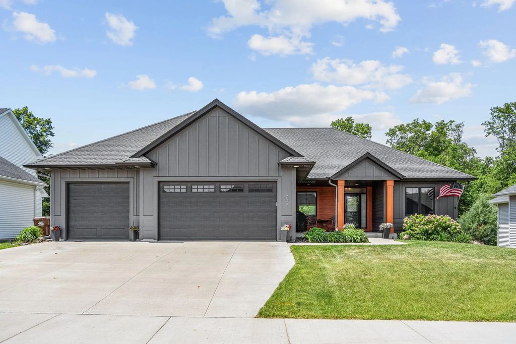 702 Eastland Avenue Se, New Prague