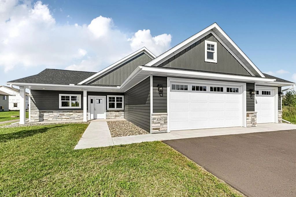 3085 Nottingham Road S, Saint Cloud