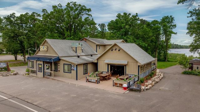 7832 Copper Road, Cushing