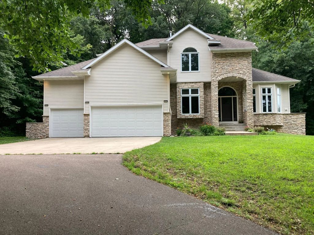 7000 Halifax Lane Nw, Rochester