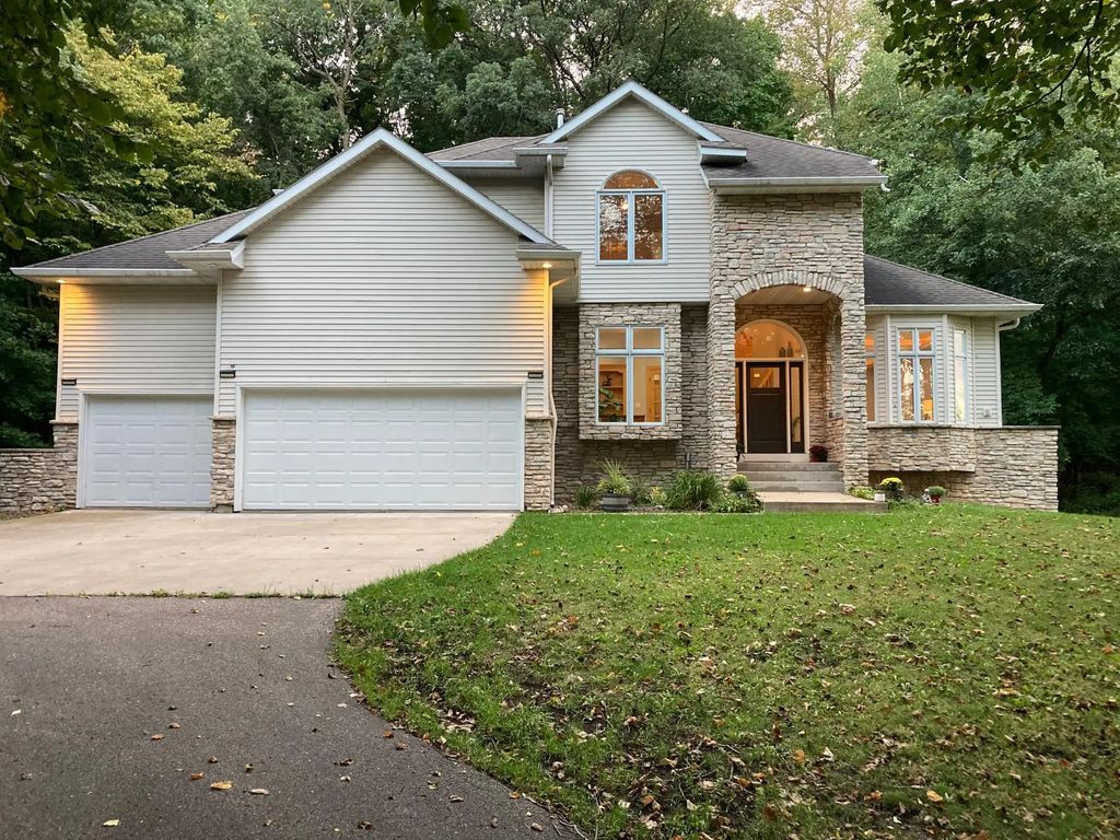7000 Halifax Lane Nw, Rochester