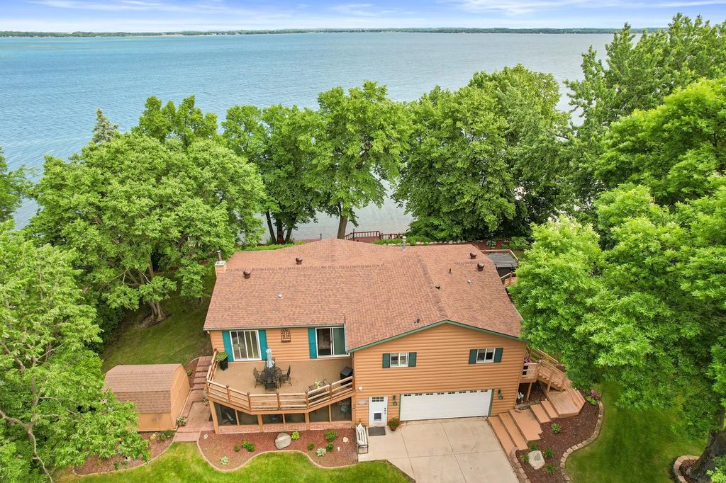 24295 Matson Point Trail, Pelican Rapids