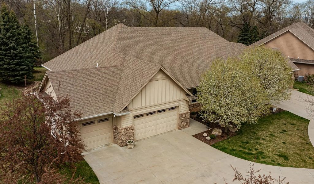 575 Fox Chase Road Sw, Rochester