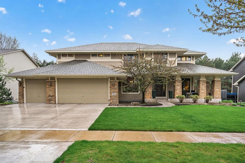 10815 Birch Lane, Woodbury