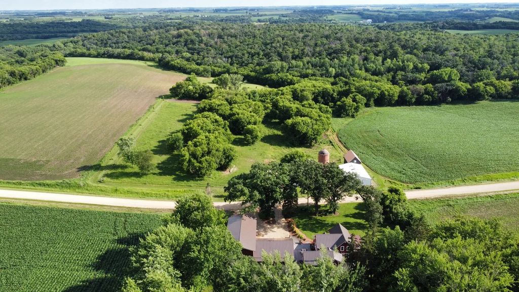40580 Bow Trail, Nerstrand