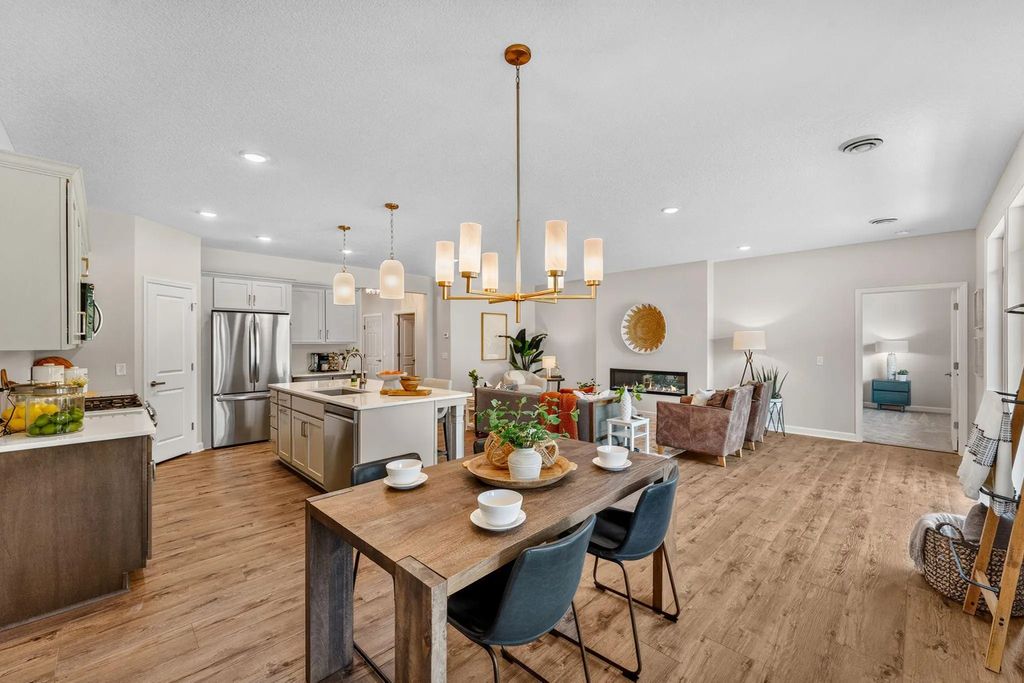 17725 Everest Avenue, Lakeville