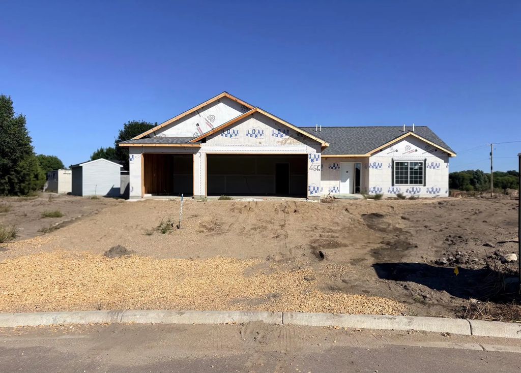 656 Daisy Court, Lake Crystal