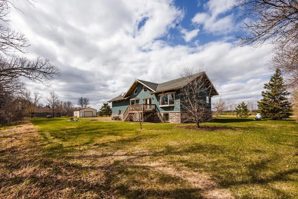 48484 Flicker Lane, Ottertail