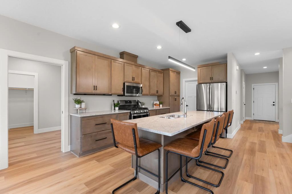 4963 Noble Drive Nw, Rochester