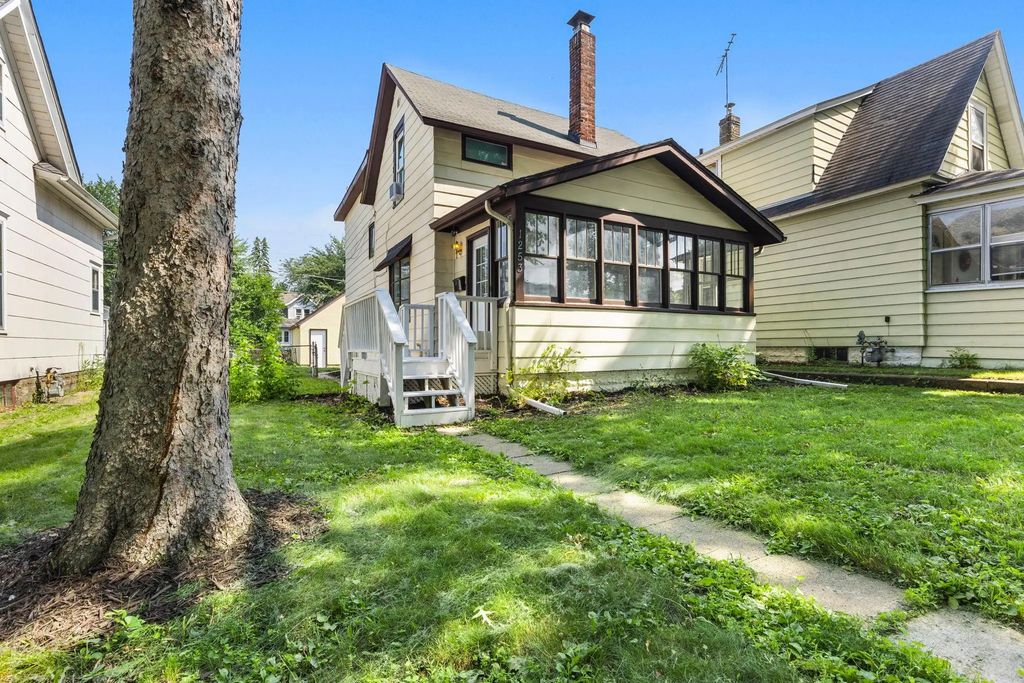 1253 Reaney Avenue, Saint Paul